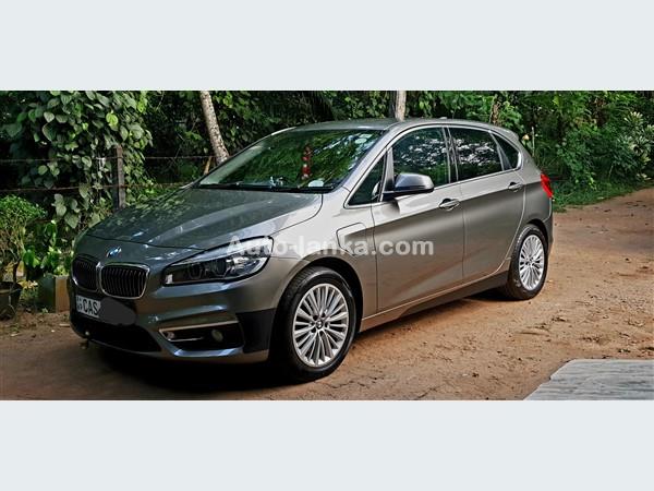 BMW 225Xe luxury line 2016 Jeeps For Sale in SriLanka 