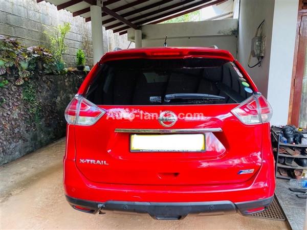 Nissan X - Trail Hybrid 2015 Jeeps For Sale in SriLanka 