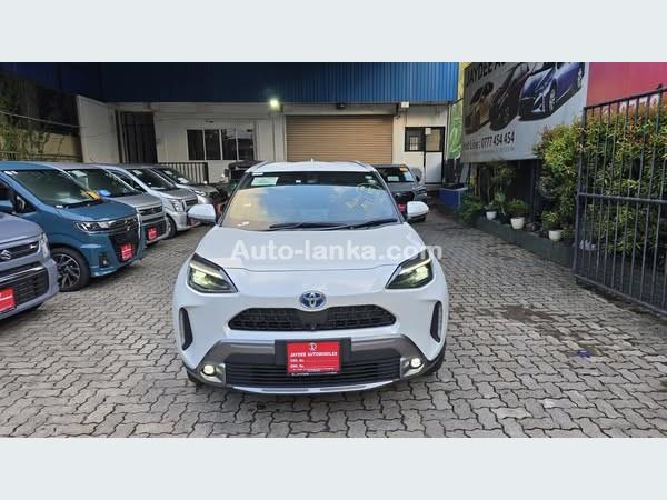 Toyota 𝗬𝗮𝗿𝗶𝘀 𝗖𝗿𝗼𝘀𝘀 𝗛𝘆𝗯𝗿𝗶𝗱 𝗭 𝗔𝗱𝘃𝗲𝗻𝘁𝘂𝗿𝗲 2023 Jeeps For Sale in SriLanka 
