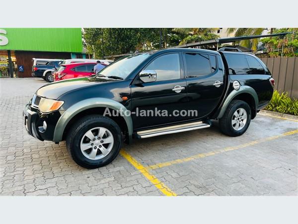 Mitsubishi L200 diamond 2008 Jeeps For Sale in SriLanka 