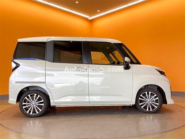 Toyota Toyota Roomy Custom G-T 2025 Vans For Sale in SriLanka 