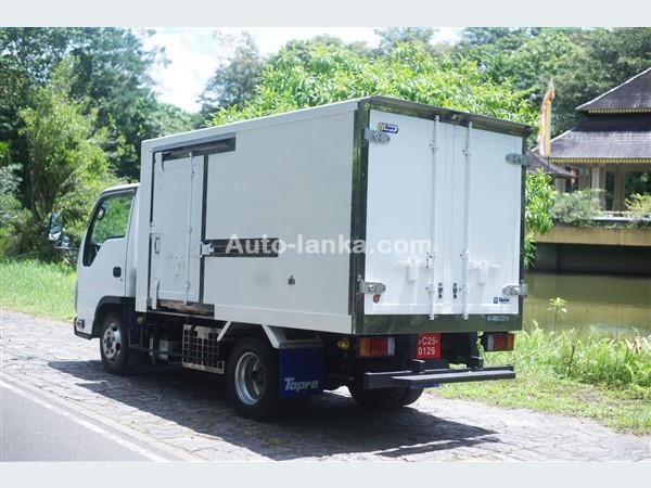 Isuzu  ELF 10.5FT -30C FREEZER TRUCK (UNREGISTERED) 2016 Trucks For Sale in SriLanka 