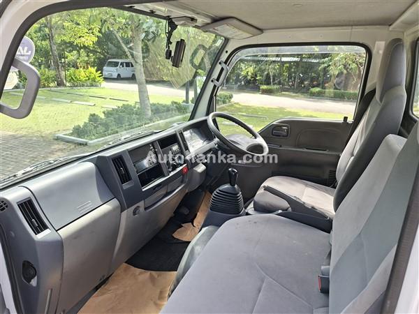 Isuzu ELF 10.5FT -30C FREEZER TRUCK (UNREGISTERED) 2016 Trucks For Sale in SriLanka 