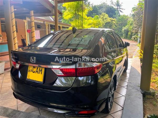 Honda Grace Ex 2015 Cars For Sale in SriLanka 