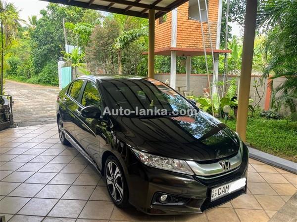 Honda Grace Ex 2015 Cars For Sale in SriLanka 