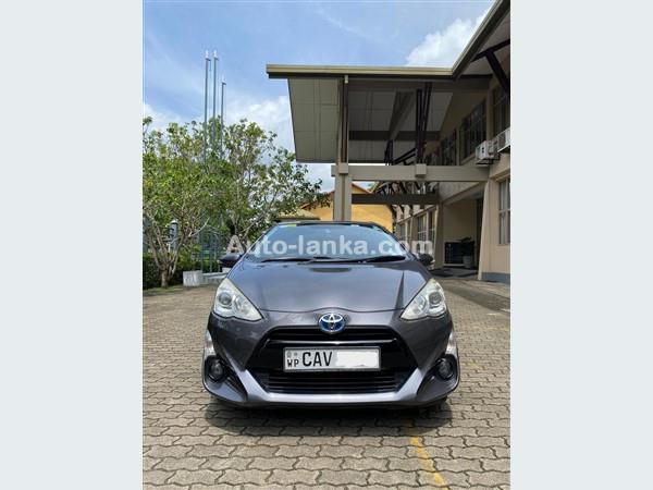 Toyota Aqua S Grade 2015 Cars For Sale in SriLanka 