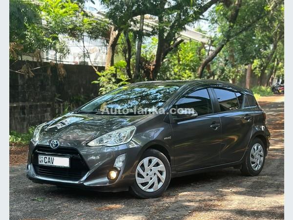 Toyota Aqua S Grade 2015 Cars For Sale in SriLanka 