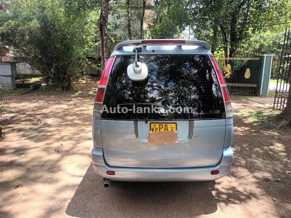 Toyota Noah KR42 2000 Vans For Sale in SriLanka 