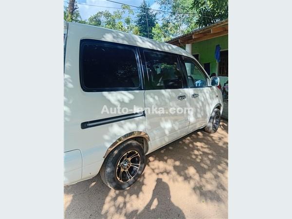 Toyota Noah KR41 1998 Vans For Sale in SriLanka 