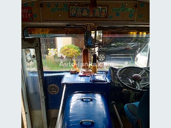 Ashok Leyland Viking 2004 Buses For Sale in SriLanka 