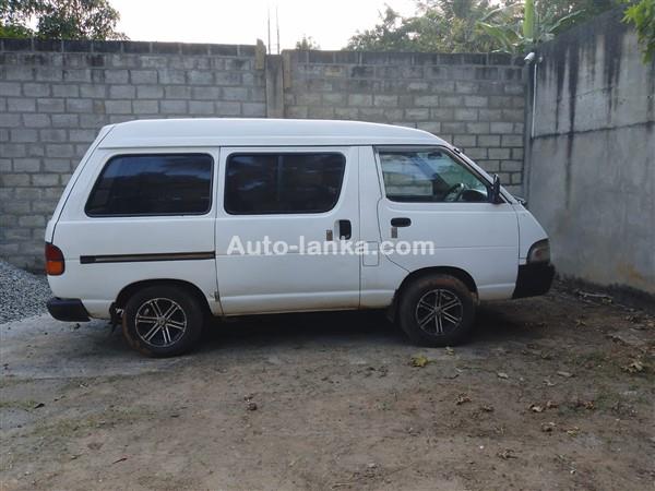 Toyota Town Ace CR27 Lotto 1993 Vans For Sale in SriLanka 