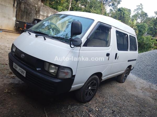 Toyota Town Ace CR27 Lotto 1993 Vans For Sale in SriLanka 