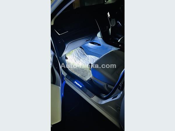 Toyota Premio g superior 2016 Cars For Sale in SriLanka 
