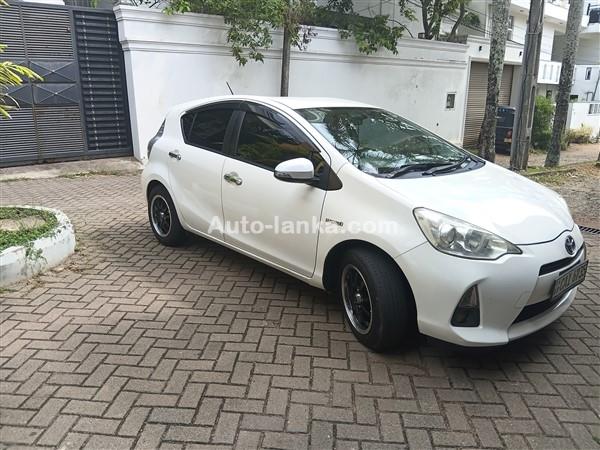 Toyota AQUA - G GRADE 2013 Cars For Sale in SriLanka 