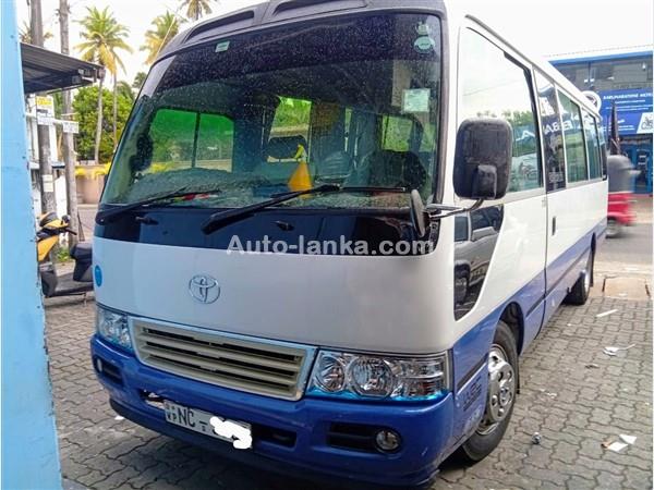 Toyota Coaster 2006 Buses For Sale in SriLanka 