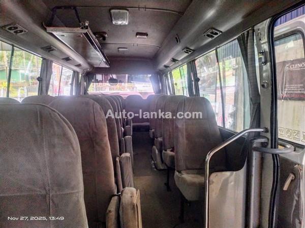 Toyota Coaster 2006 Buses For Sale in SriLanka 