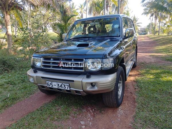 Mitsubishi montero ( mahaththaya ) 1998 Jeeps For Sale in SriLanka 