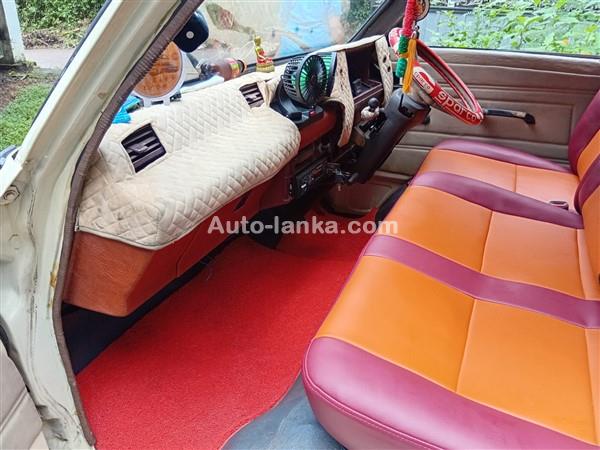 Toyota toyota liteace 1984 Vans For Sale in SriLanka 