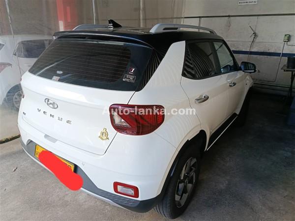 Hyundai Venue 2019 Jeeps For Sale in SriLanka 