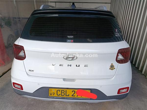 Hyundai Venue 2019 Jeeps For Sale in SriLanka 