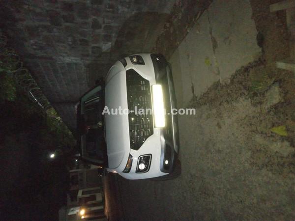 Hyundai Venue 2019 Jeeps For Sale in SriLanka 
