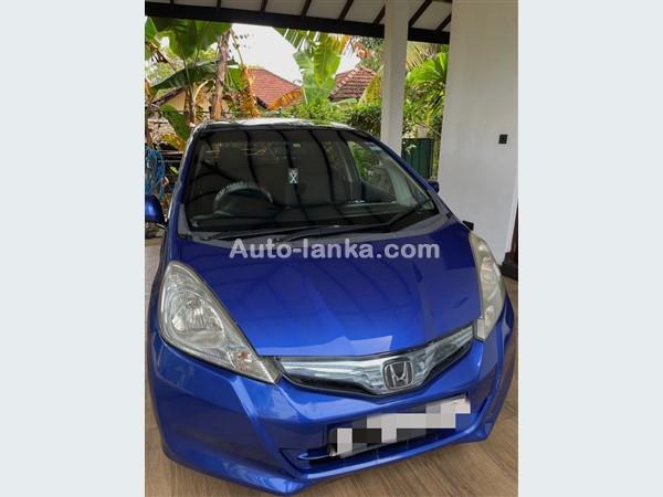 Honda fit GP 1 2012 Cars For Sale in SriLanka 