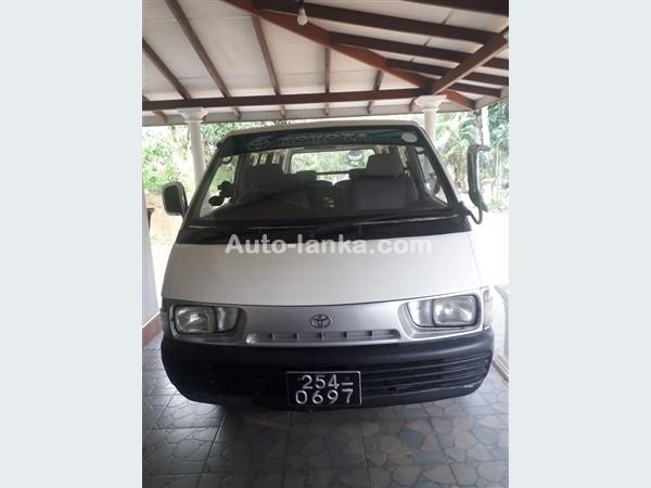 Toyota Town Ace CR27 Lotto 1995 Vans For Sale in SriLanka 