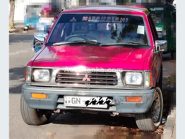 Mitsubishi L200 2001 Pickups For Sale in SriLanka 