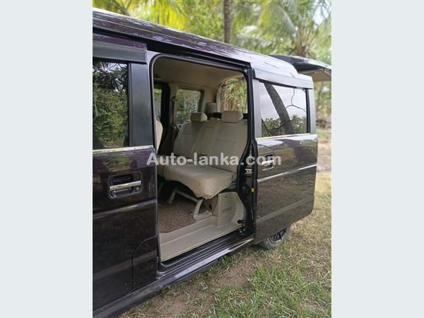 Suzuki Every Wagon 2013 Vans For Sale in SriLanka 
