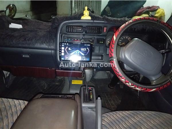 Toyota Dolpin LH 172 high roof 2002 Vans For Sale in SriLanka 