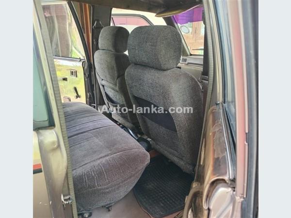 Mitsubishi l 200 1990 Pickups For Sale in SriLanka 