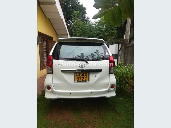 Toyota Avanza 2013 Car For Sale in Colombo