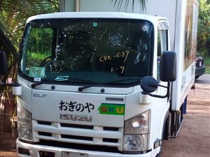isuzu-2012--elf-10.5-feet-2012-trucks-for-sale-in-gampaha
