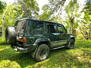 isuzu-trooper-1985-jeeps-for-sale-in-kurunegala