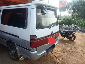 toyota-lh-172-2000-vans-for-sale-in-vavuniya