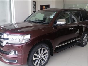 toyota-land-cruiser--v8-200-2016-jeeps-for-sale-in-colombo