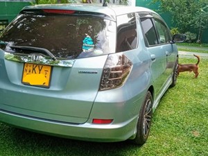 honda-fit-shuttle-gp2-2012-cars-for-sale-in-gampaha