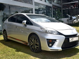 toyota-prius-2009-cars-for-sale-in-kurunegala