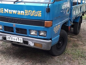 isuzu-elf-10-1/2-1983-trucks-for-sale-in-kalutara