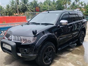 mitsubishi-montero-sport-2012-jeeps-for-sale-in-puttalam