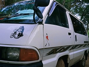 toyota-townace-1991-vans-for-sale-in-jaffna