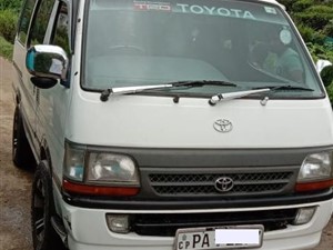 toyota-162-dolphin-hiace-2006-vans-for-sale-in-nuwara eliya