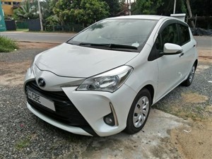 toyota-vitz-safety-package-2018-cars-for-sale-in-puttalam