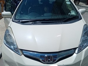 honda-fit-gp1-2013-cars-for-sale-in-colombo