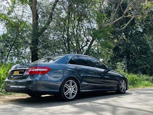 mercedes-benz-e250-w212-amg-2010-cars-for-sale-in-kandy