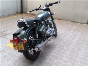 royal-enfield-classic-2020-motorbikes-for-sale-in-colombo