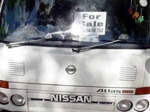 nissan-atlas-1985-trucks-for-sale-in-puttalam