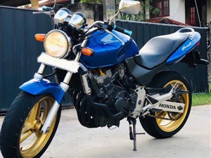 honda-hornet-chassis-130-2017-motorbikes-for-sale-in-nuwara eliya