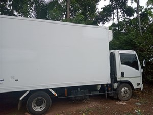 isuzu-elf-2012-trucks-for-sale-in-matara