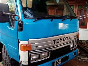 toyota-dyna-1989-trucks-for-sale-in-kandy